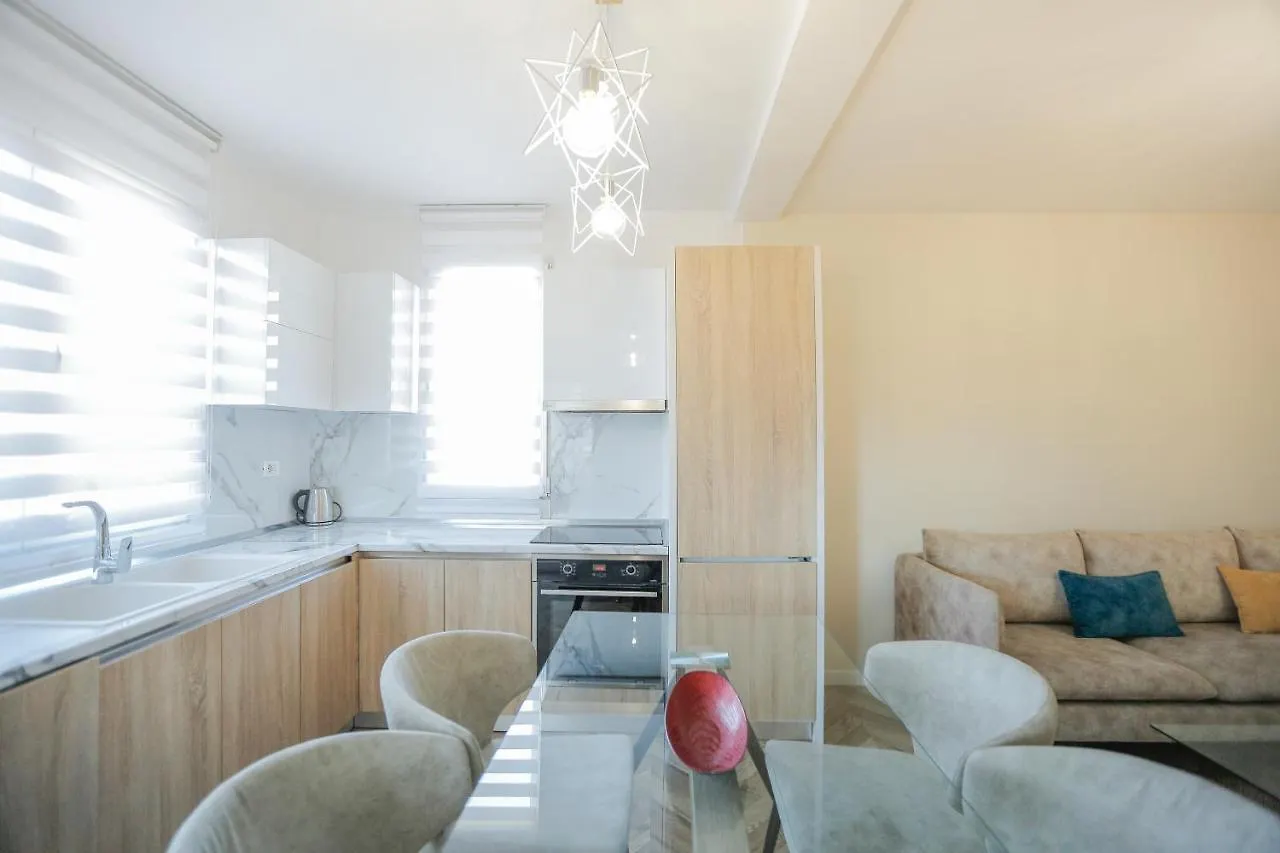 Apartment Miku Apartments-Luxury City View At Wilson Square Tirana