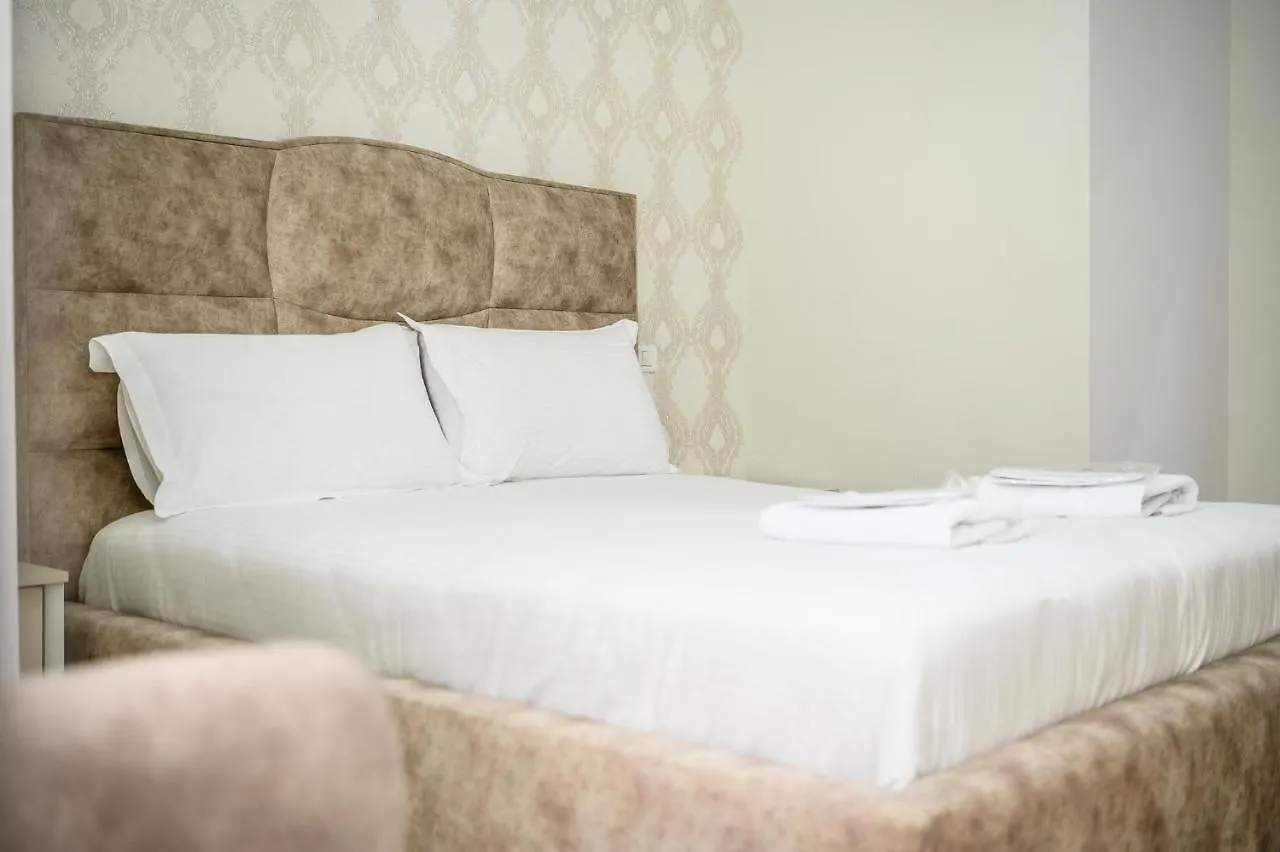 Miku Apartments-Luxury City View At Wilson Square Tirana